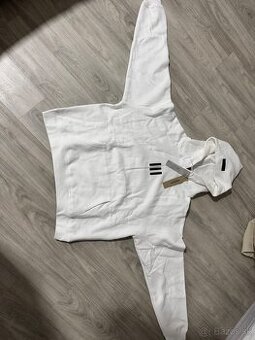 mikina essentials vel M