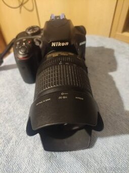 Nikon D 3400