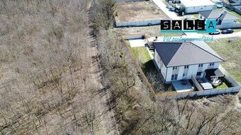 ZARIADENÝ -Veľký 3i- Byt so záhradou, Tomášikovo