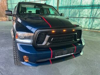 DODGE RAM REBEL5.7 HEMI 4x4.