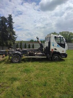 Avia D75 nosič kontajnerov