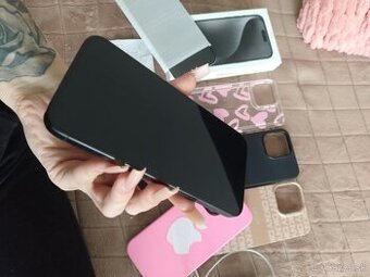 Predám iPhone 15 Pro Max 256 GB - Black