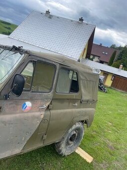 Uaz rozpredám