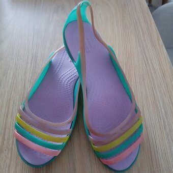 Crocs sandale 37
