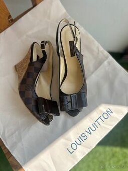 Louis Vuitton sandale na opätku 38