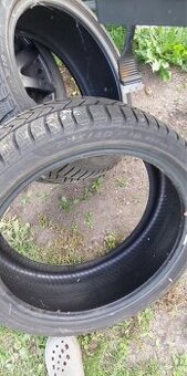 Zimné pneumatiky 225/40 r18