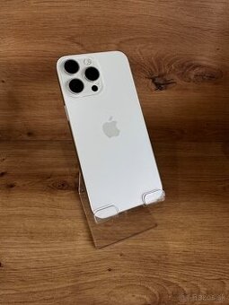 iPhone 15 Pro Max 512gb poškodený displej