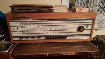 Radio TESLA 538A + repro