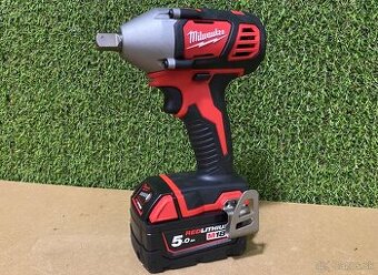 Milwaukee M18 BIW12 aku rázový uťahovák