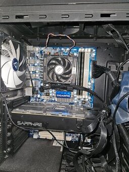 Gigabyte MA770T-UD3 + Phenom X4 970 + 16GB