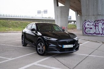 Ford Mustang Mach-E STD RWD 75.7kWh - mozny odpocet DPH