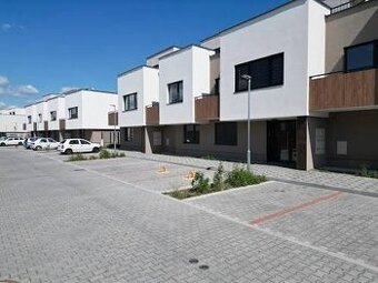 Predaj bytu, 2i, balkon, parking.