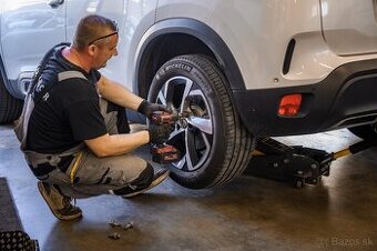 Práca v pneuservise - NADŠTANDARDNÝ PLAT