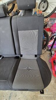 VW Golf 7. Sedadlá komplet s airbagom.