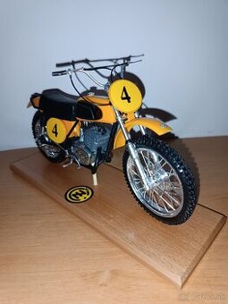 Koupím model ČZ - motokros