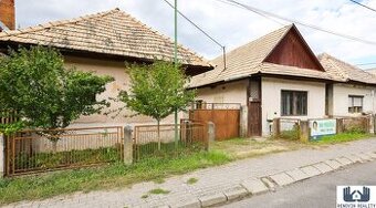 Rodinný dom na rekonštrukciu Hontianske Nemce - 1