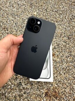 IPhone 15 256GB - baterie 100%