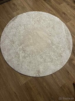 Okrúhly koberec
