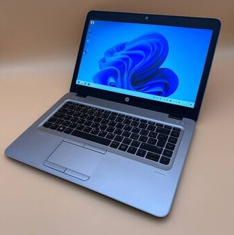 Notebook 14" HP.AMD PRO A10-8730B 4x2,40GHz.8gb ram.256gSSD