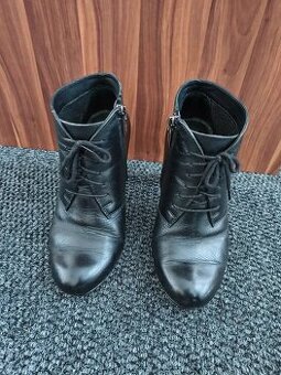 kotnikove cizmy, velkost 37