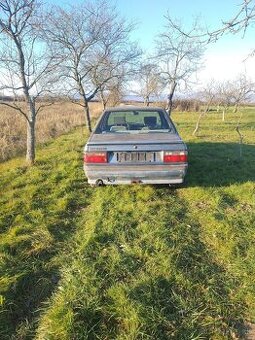 Predám Renault 9