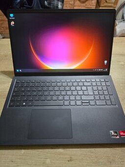Dell Inspiron 15 3525 s 512gb ssd diskom 8gb ram a ryzen 5 p