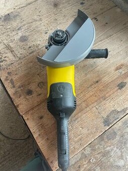 Veľká uhlová brúska STANLEY