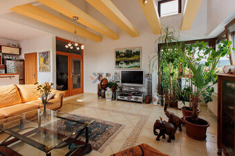 VEĽKÝ 4 - IZBOVÝ BYT 140 M2  NA PREDAJ - PIEŠŤANY