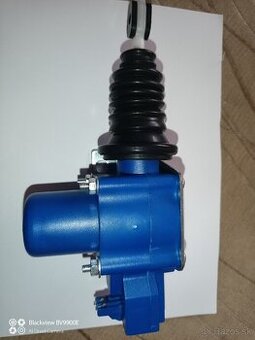 Pajero motorček kufra