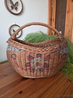 Maľovaný starožitný košík