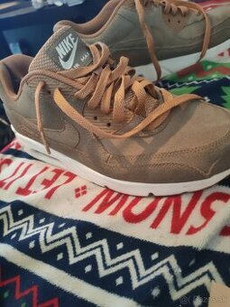 Pár 15€ všetky veľkosť 42