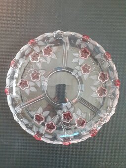 Sklenená stará ozdobná misa kabaret