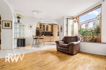 VEĽKORYSÝ 130 m2 + balkón - PREZIDENTSKÝ PALÁC - Staré Mesto