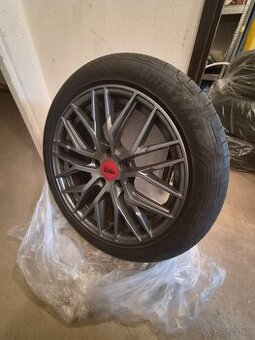 Predám MAM RS4 8J ET30 Pneu GOODYEAR