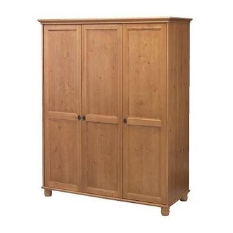 Drevená 3dverová skriňa leksvik ikea