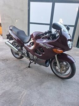 Predm Suzuli gsx-f 750