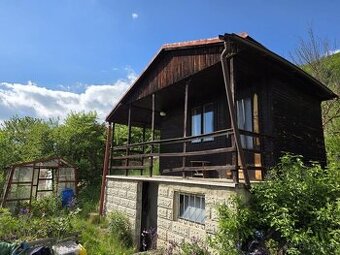 Záhradná chatka /402 m2/ Žilina - Budatín/ Dubeň
