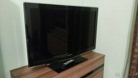 SAMSUNG TV