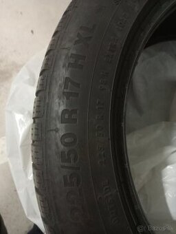 Continental 225/50 R17 H XL