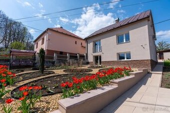 Rodinný dom Rudina po rekonštrukcii so záhradou snov a inves