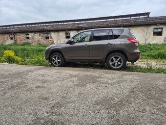 Predam elektrony na Rav4 R17