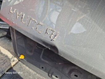 Predam zadne dvere na hyundai tucson