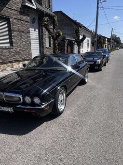 Jaguar XJ8 na predaj – poctivý osemvalec, ktorý vie zaujať
