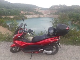 honda pcx 125