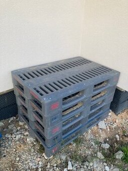 Plastové palety pevné 120 x 80 x 16 cm 4kusy