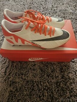 Nike mercurial vapor 15
