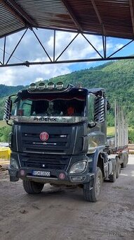Tatra phoenix lesovoz