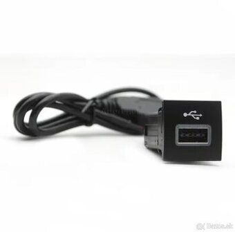 GOLF 5/6 USB vstup - 1