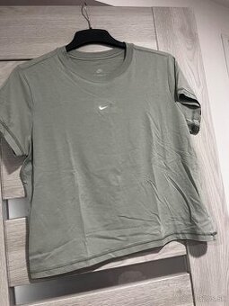 Tričko NIKE - 1