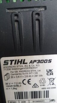 Stihl AP 300 S